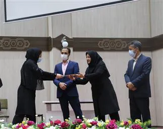 مراسم تجلیل از ماماها با حضور رئیس دانشکده و سرپرست معاونت های درمان و بهداشت 