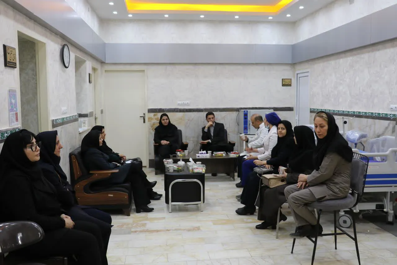 بازدید معاون درمان از مرکز ناباروری